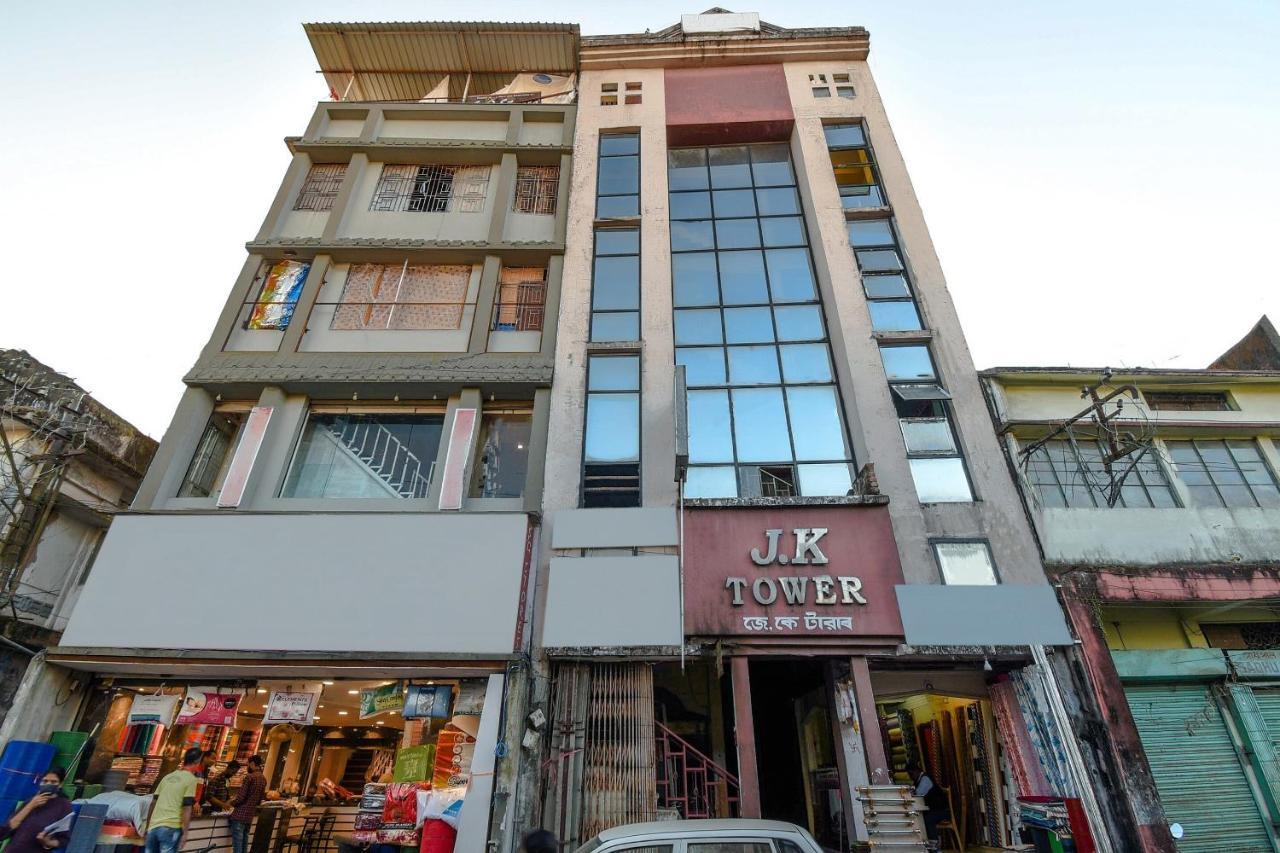 Oyo Flagship 71156 Hotel Jaybee'S Dibrugarh Exterior photo